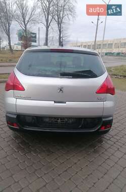 Внедорожник / Кроссовер Peugeot 3008 2011 в Ивано-Франковске