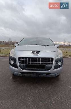 Позашляховик / Кросовер Peugeot 3008 2011 в Рівному