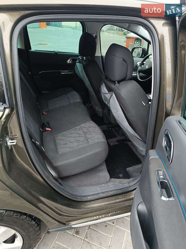 Внедорожник / Кроссовер Peugeot 3008 2009 в Харькове