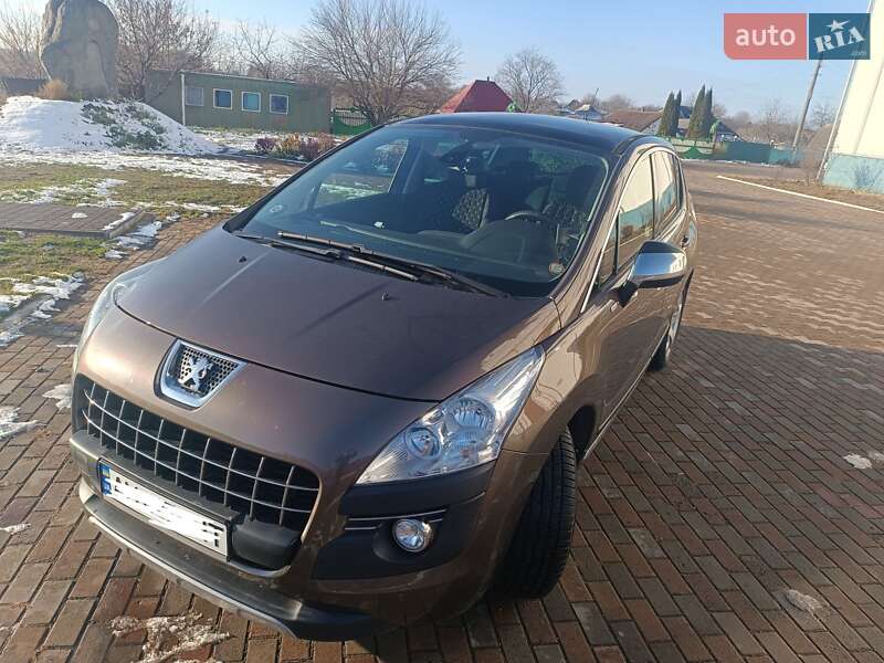 Позашляховик / Кросовер Peugeot 3008 2013 в Коростені