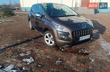 Внедорожник / Кроссовер Peugeot 3008 2013 в Коростене