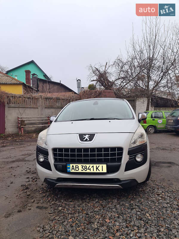 Позашляховик / Кросовер Peugeot 3008 2010 в Вінниці