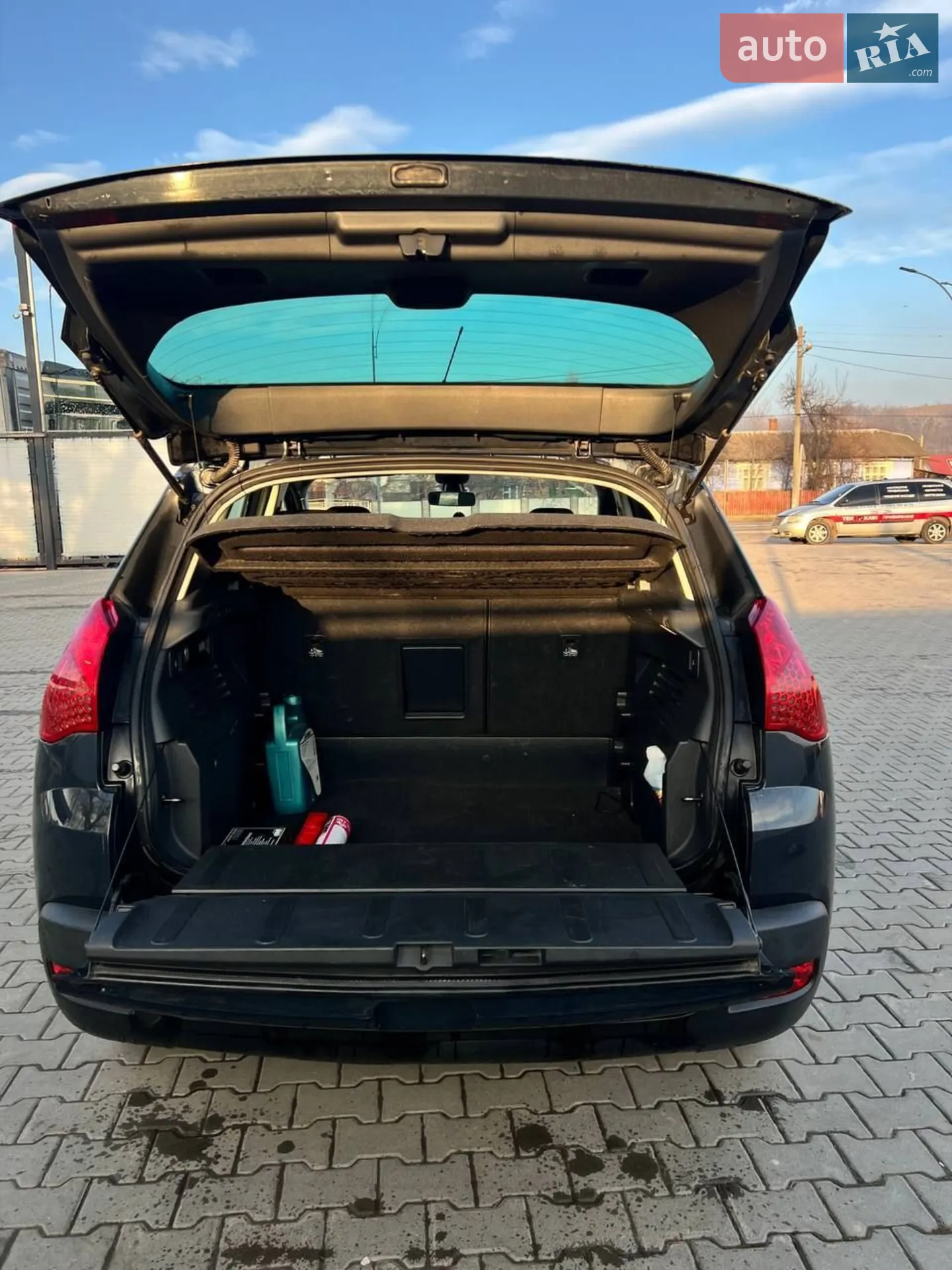 2011 Peugeot 3008 - мініатюра 18