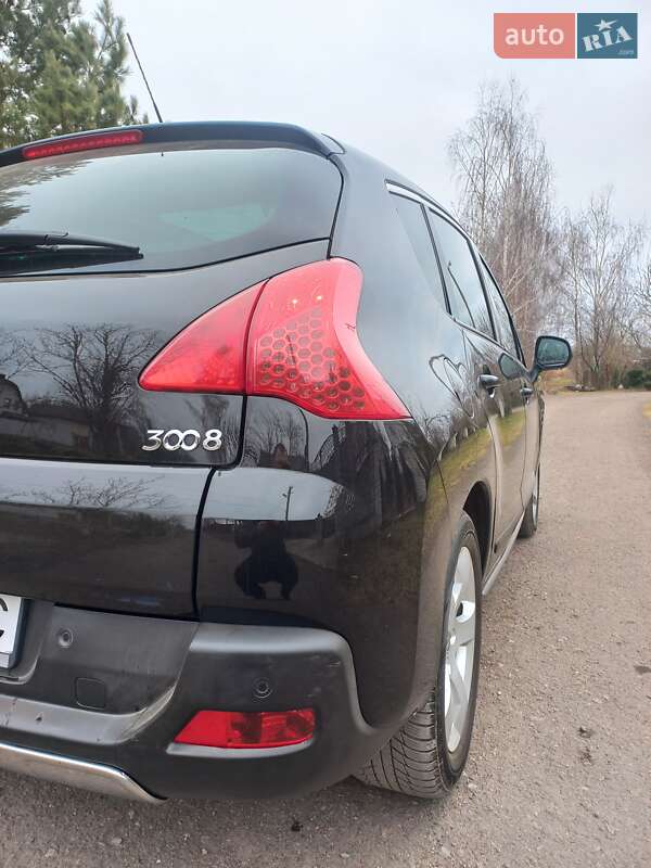 Позашляховик / Кросовер Peugeot 3008 2009 в Рівному