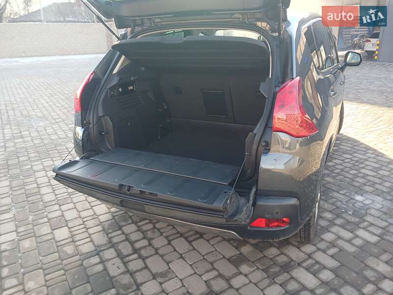 Внедорожник / Кроссовер Peugeot 3008 2012 в Гадяче