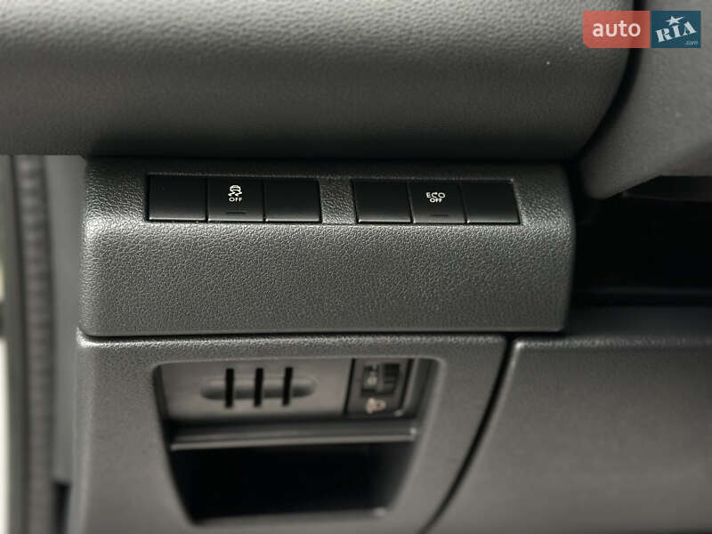 Внедорожник / Кроссовер Peugeot 3008 2013 в Смыге