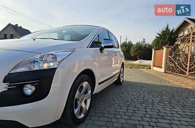 Позашляховик / Кросовер Peugeot 3008 2013 в Львові