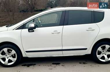 Позашляховик / Кросовер Peugeot 3008 2011 в Львові