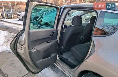 Внедорожник / Кроссовер Peugeot 3008 2012 в 