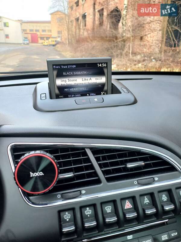Позашляховик / Кросовер Peugeot 3008 2012 в Коломиї