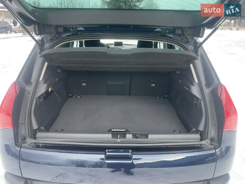 Позашляховик / Кросовер Peugeot 3008 2010 в 