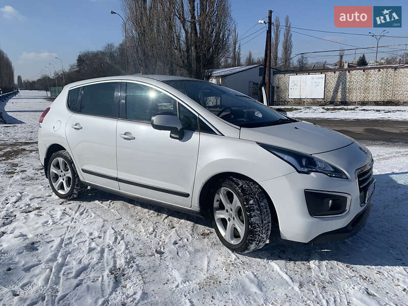 Позашляховик / Кросовер Peugeot 3008 2015 в Кременчуці