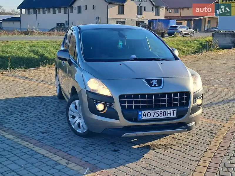 Peugeot 3008 2013