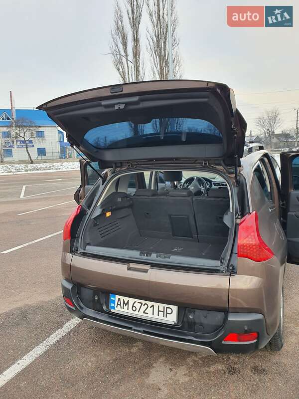 Позашляховик / Кросовер Peugeot 3008 2013 в Житомирі