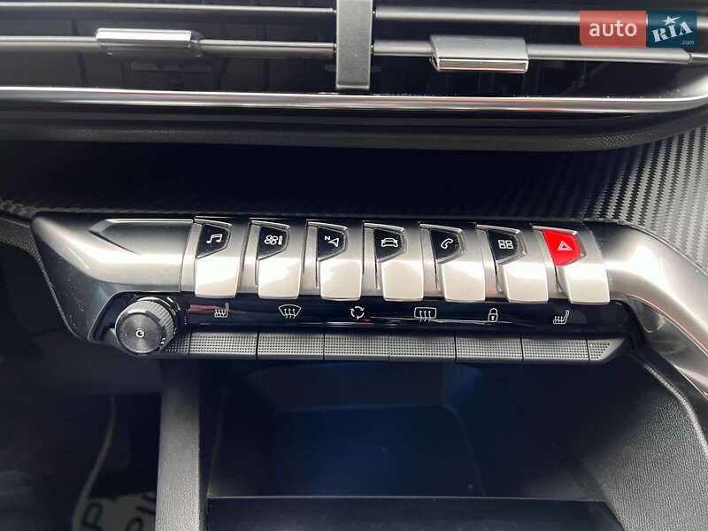 Позашляховик / Кросовер Peugeot 3008 2019 в Львові