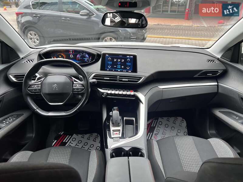 Позашляховик / Кросовер Peugeot 3008 2019 в Львові