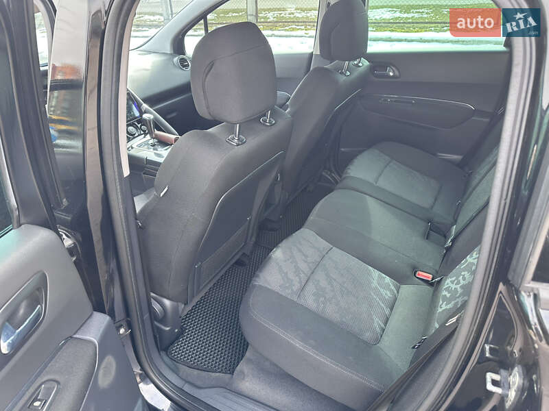 Позашляховик / Кросовер Peugeot 3008 2010 в Полтаві