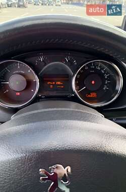 Внедорожник / Кроссовер Peugeot 3008 2009 в Шептицькому