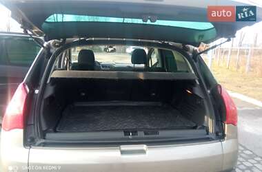 Внедорожник / Кроссовер Peugeot 3008 2009 в 