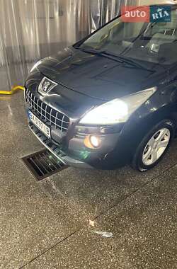 Внедорожник / Кроссовер Peugeot 3008 2009 в 