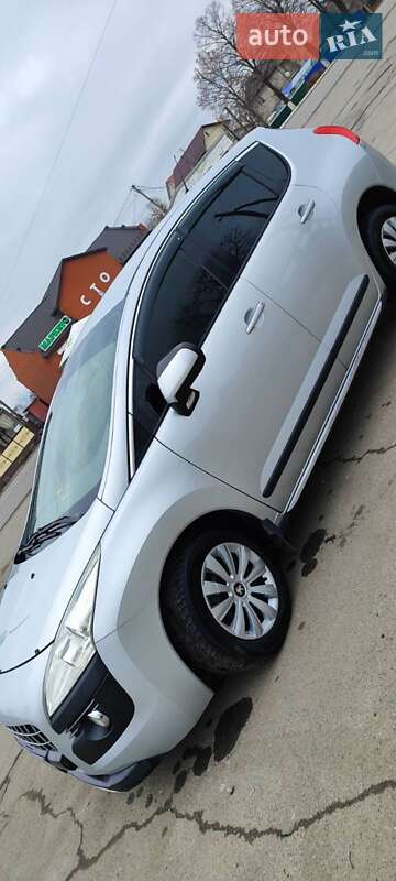 Внедорожник / Кроссовер Peugeot 3008 2010 в Гайсине фото 5 Внедорожник / Кроссовер Peugeot 3008 2010 в Гайсине