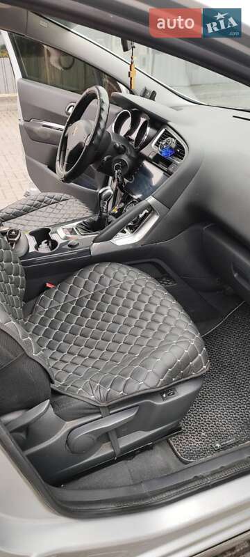 Внедорожник / Кроссовер Peugeot 3008 2010 в Гайсине фото 12 Внедорожник / Кроссовер Peugeot 3008 2010 в Гайсине