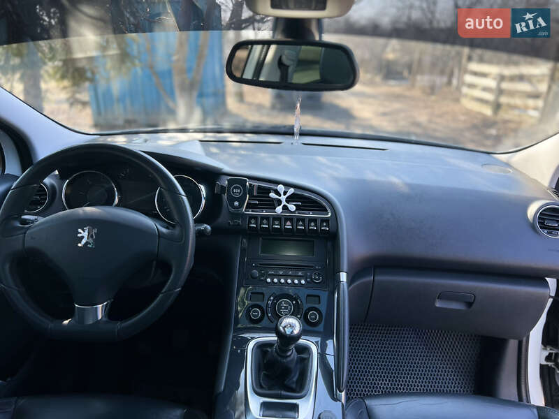 Позашляховик / Кросовер Peugeot 3008 2010 в Жмеринці