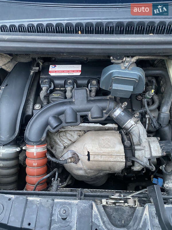 Внедорожник / Кроссовер Peugeot 3008 2009 в Калиновке