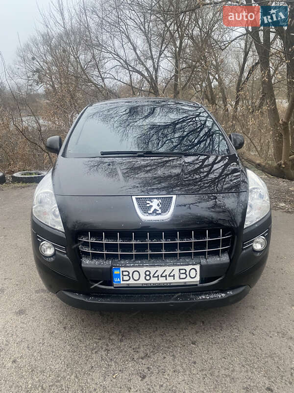 Внедорожник / Кроссовер Peugeot 3008 2009 в Калиновке