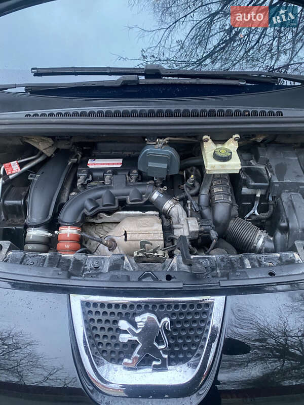 Внедорожник / Кроссовер Peugeot 3008 2009 в Калиновке