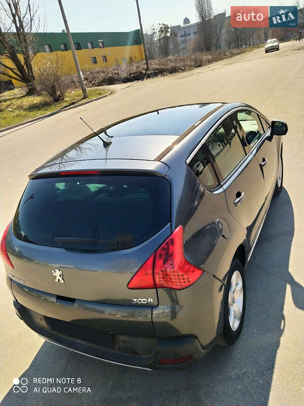 Позашляховик / Кросовер Peugeot 3008 2009 в Києві