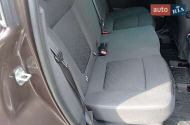 Позашляховик / Кросовер Peugeot 3008 2014 в 