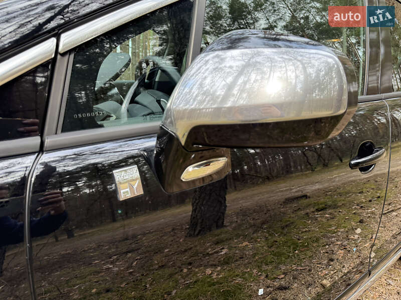 Позашляховик / Кросовер Peugeot 3008 2013 в Луцьку