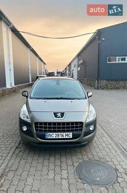 Внедорожник / Кроссовер Peugeot 3008 2009 в 