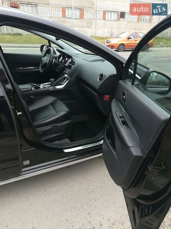 Позашляховик / Кросовер Peugeot 3008 2012 в Львові фото 2 Позашляховик / Кросовер Peugeot 3008 2012 в Львові