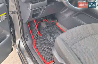 Позашляховик / Кросовер Peugeot 3008 2012 в 