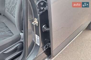 Позашляховик / Кросовер Peugeot 3008 2012 в 