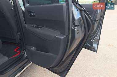 Позашляховик / Кросовер Peugeot 3008 2012 в 