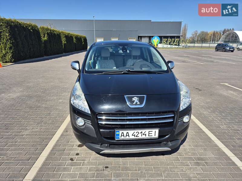 Внедорожник / Кроссовер Peugeot 3008 2012 в Киеве