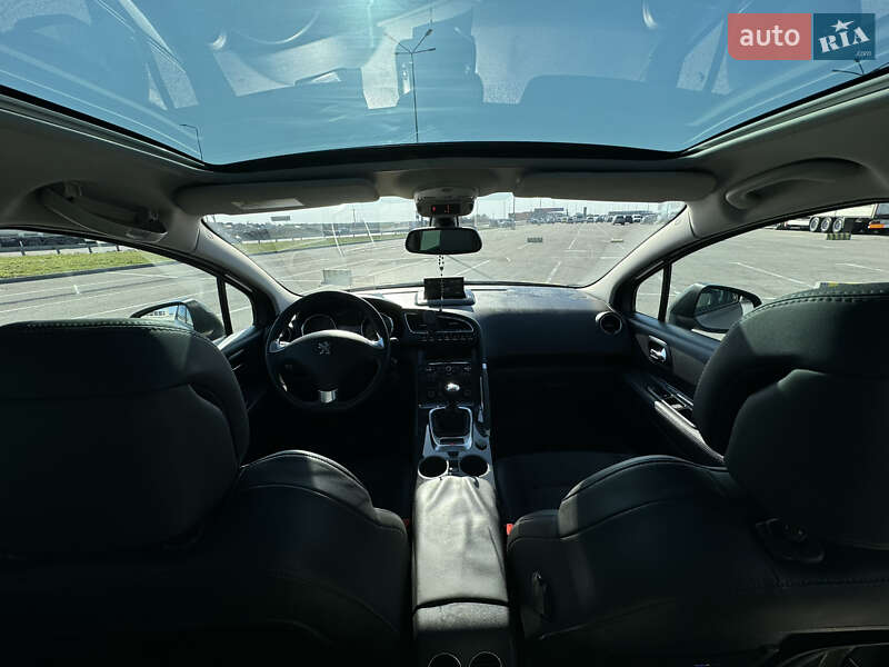Позашляховик / Кросовер Peugeot 3008 2014 в Львові