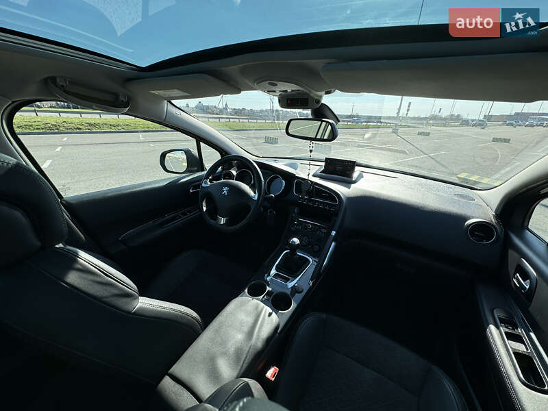 Позашляховик / Кросовер Peugeot 3008 2014 в Львові