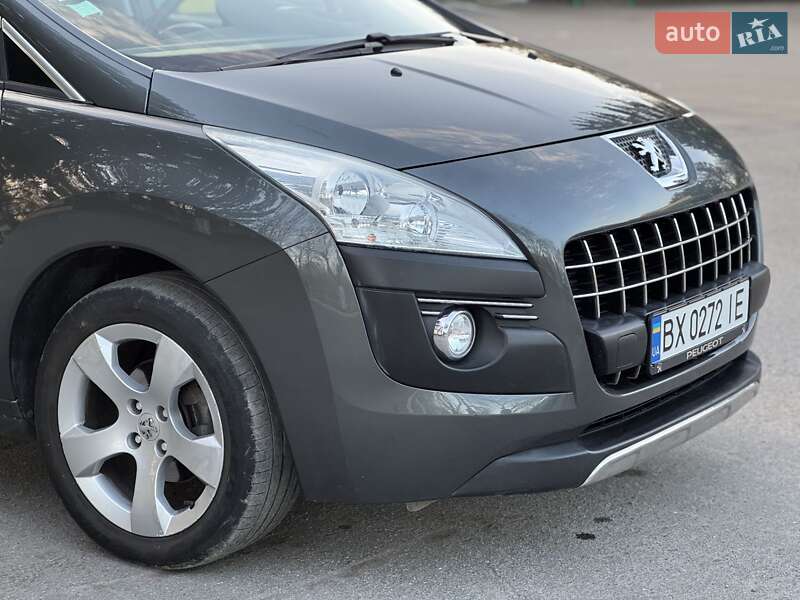 Внедорожник / Кроссовер Peugeot 3008 2010 в Староконстантинове