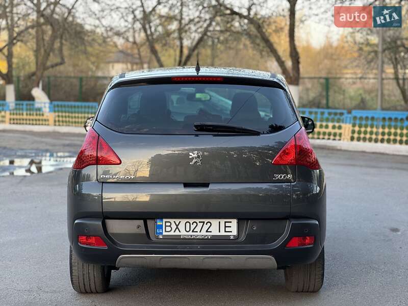 Внедорожник / Кроссовер Peugeot 3008 2010 в Староконстантинове