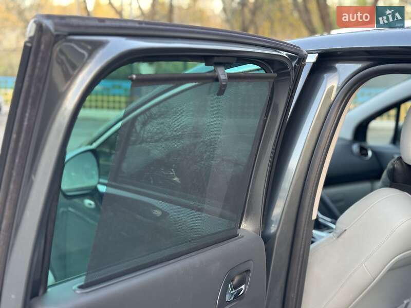 Внедорожник / Кроссовер Peugeot 3008 2010 в Староконстантинове