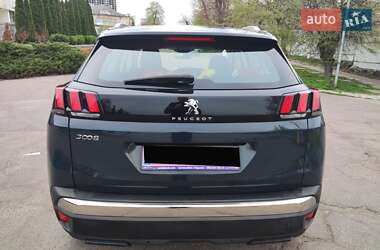 Позашляховик / Кросовер Peugeot 3008 2020 в 