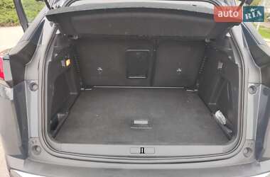 Позашляховик / Кросовер Peugeot 3008 2020 в 