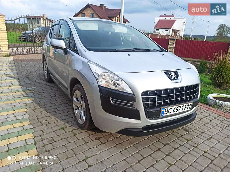 Peugeot 3008 2011