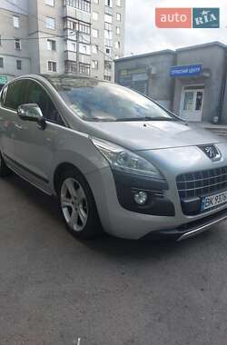 Внедорожник / Кроссовер Peugeot 3008 2010 в 