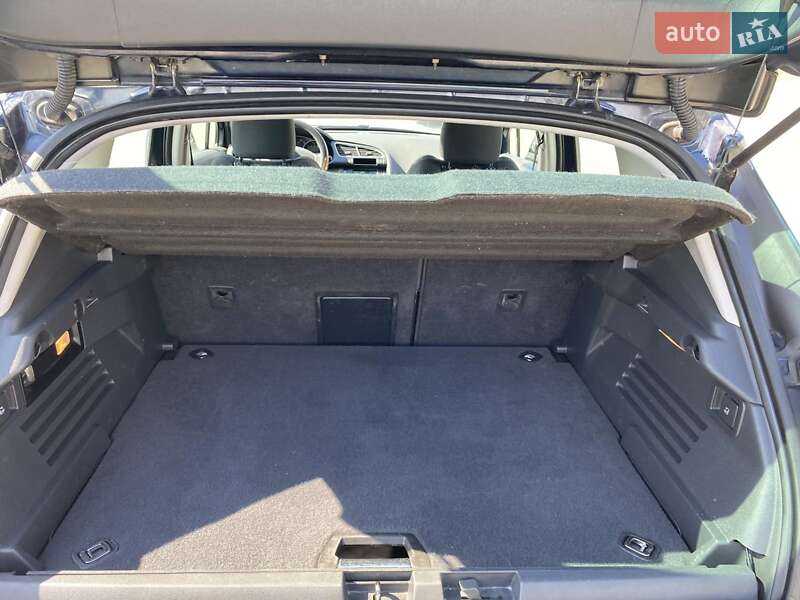 Позашляховик / Кросовер Peugeot 3008 2013 в Запоріжжі