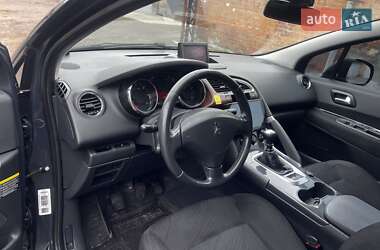 Позашляховик / Кросовер Peugeot 3008 2009 в 